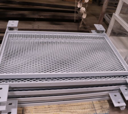 eos 056
